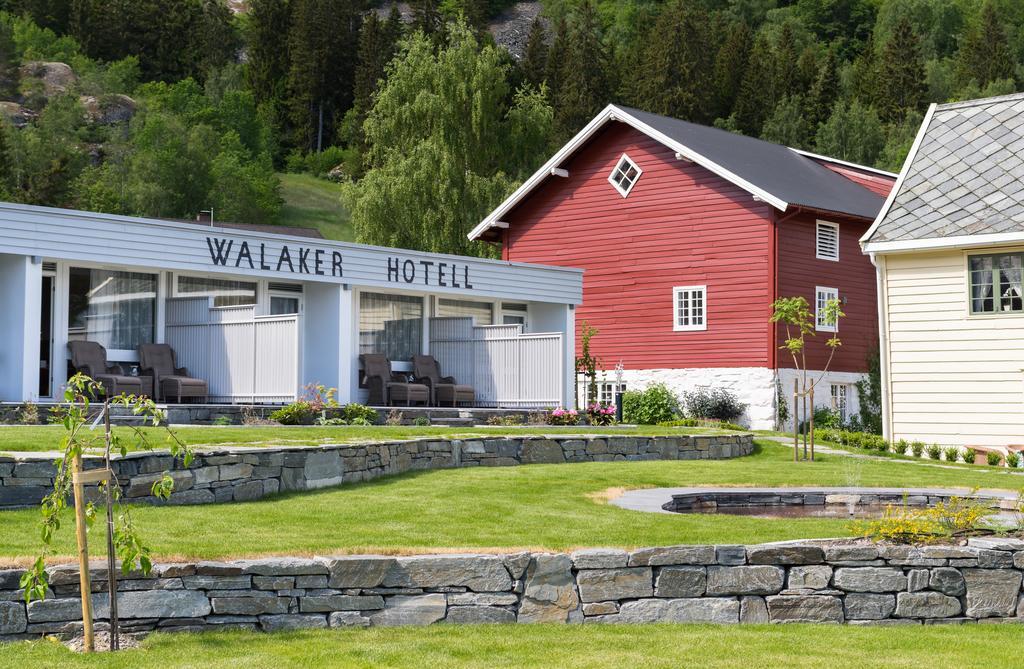 Walaker Hotel Solvorn Esterno foto